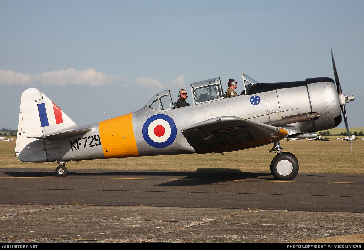 Aircraft Photo of G-BJST / KF729 | North American T-6H Harvard Mk IV | UK - Air Force | AirHistory.net #21918