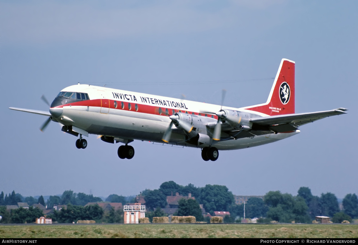 Aircraft Photo of G-AXOP | Vickers 952 Vanguard | Invicta International Airlines | AirHistory.net #21947