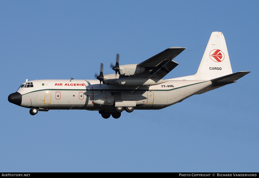 Aircraft Photo of 7T-VHL | Lockheed L-100-30 Hercules (382G) | Air Algérie | AirHistory.net #21985