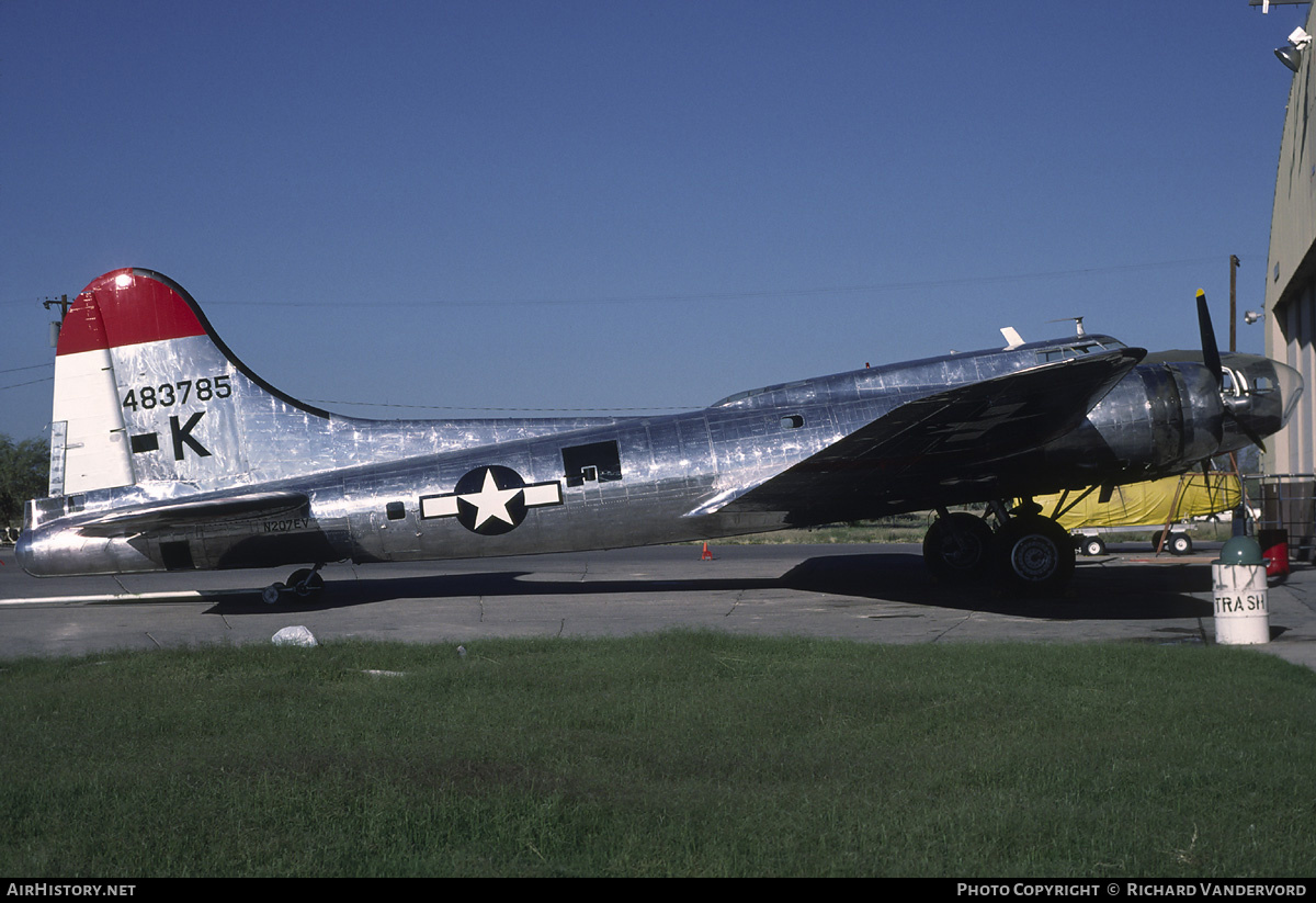 Aircraft Photo of N207EV / 483785 | Boeing B-17G Flying Fortress | AirHistory.net #22076