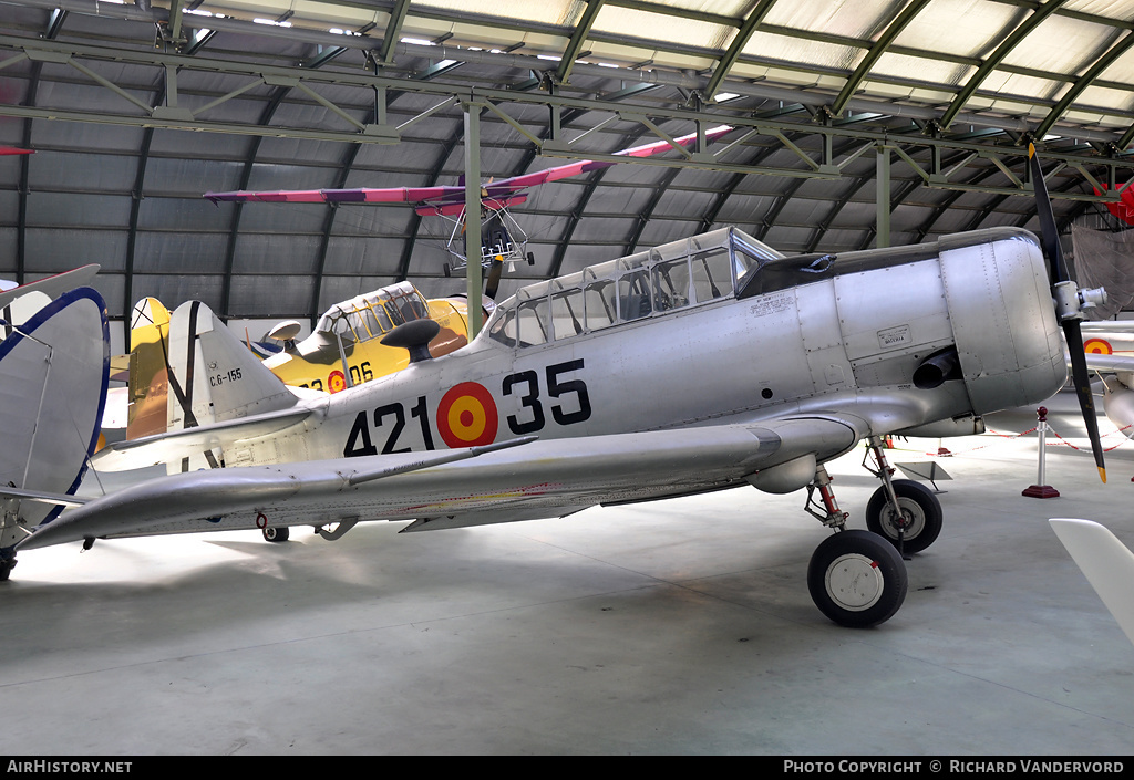 Aircraft Photo of C.6-155 | North American SNJ-5 Texan | Spain - Air Force | AirHistory.net #22179