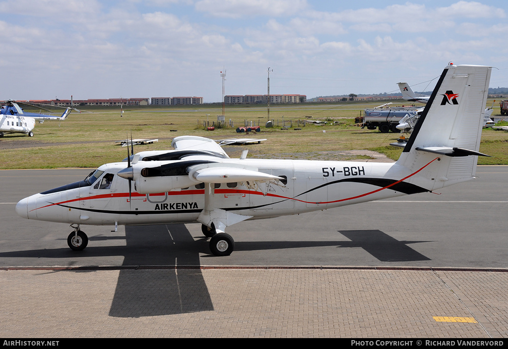 Aircraft Photo of 5Y-BGH | De Havilland Canada DHC-6-300 Twin Otter | AirKenya | AirHistory.net #22188