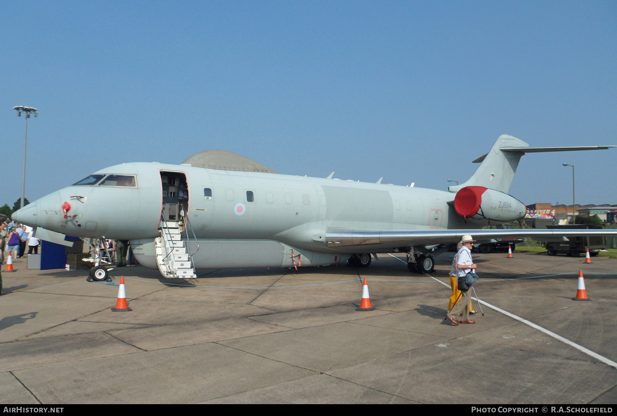 Aircraft Photo of ZJ694 | Bombardier Sentinel R.1 (BD-700-1A10) | UK - Air Force | AirHistory.net #22192