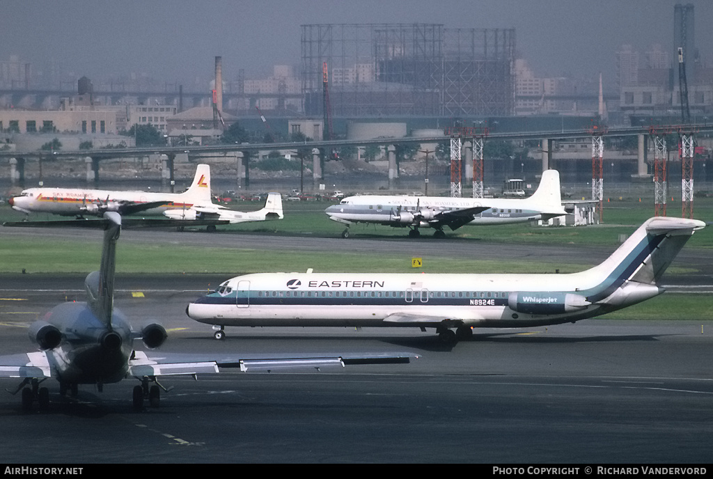 Aircraft Photo of N8924E | McDonnell Douglas DC-9-31 | Eastern Air Lines | AirHistory.net #22306