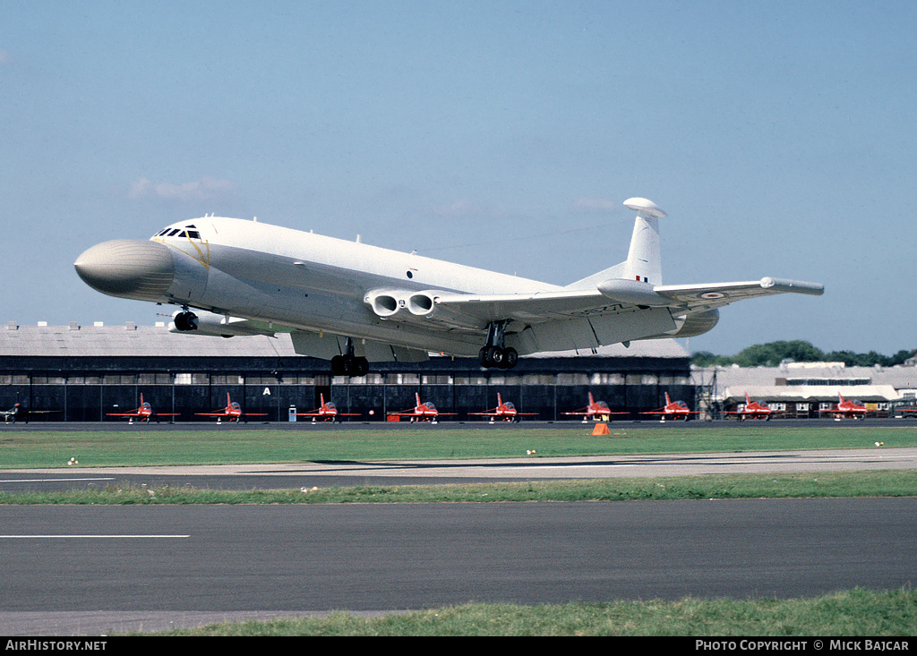 Aircraft Photo of XZ286 | Hawker Siddeley HS-801 Nimrod AEW.3 | UK - Air Force | AirHistory.net #22339