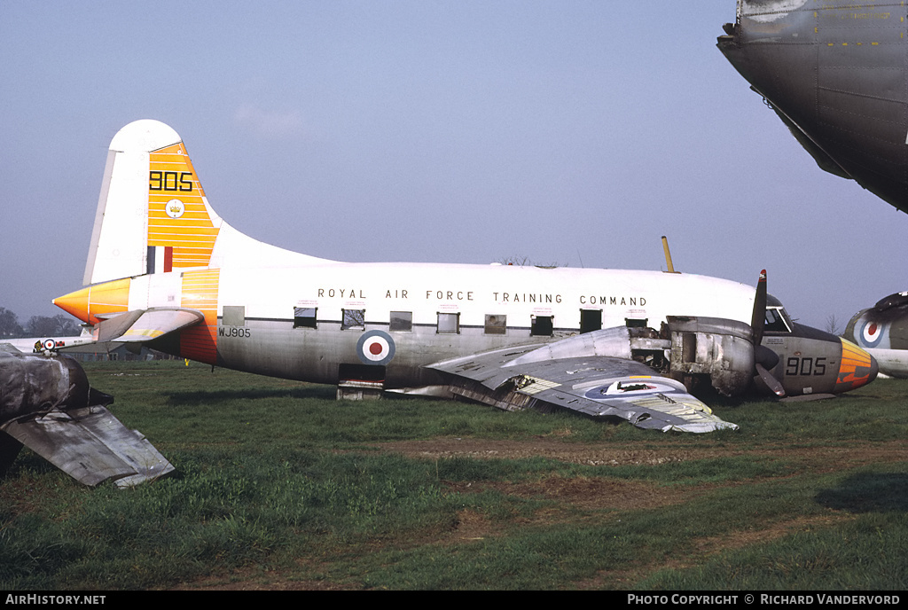Aircraft Photo of WJ905 | Vickers 668 Varsity T.1 | UK - Air Force | AirHistory.net #22351