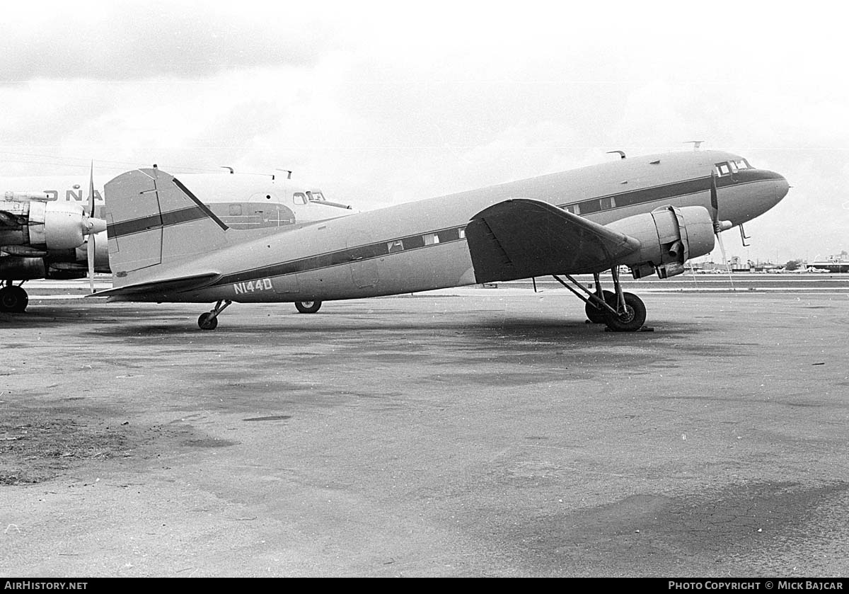 Aircraft Photo of N144D | Douglas DC-3... | AirHistory.net #22381