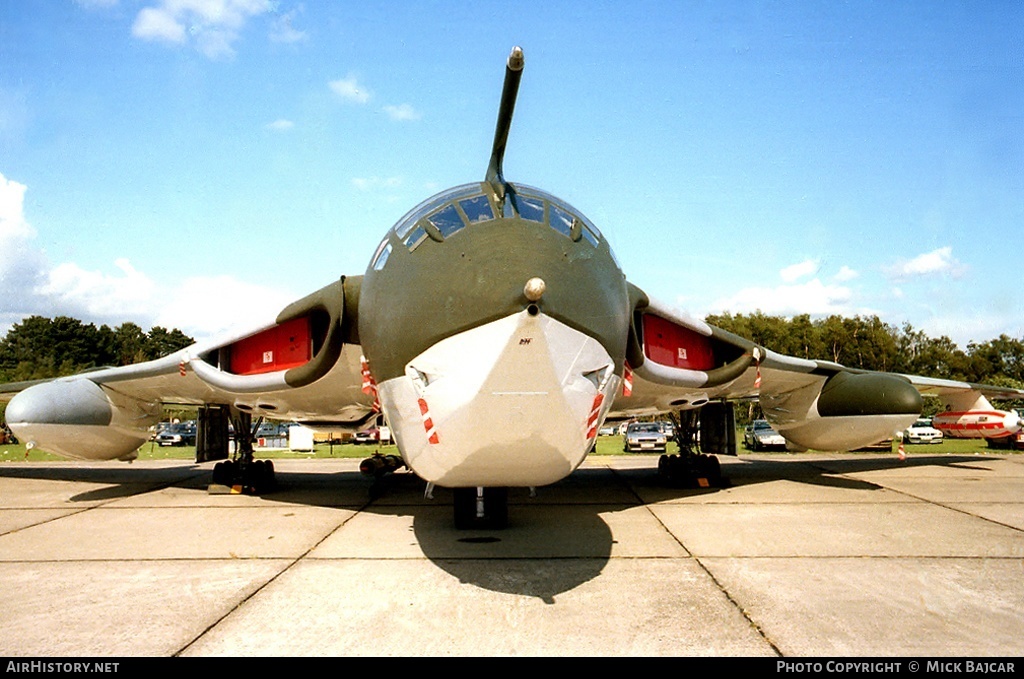 Aircraft Photo of XL231 | Handley Page HP-80 Victor K2 | UK - Air Force | AirHistory.net #22449