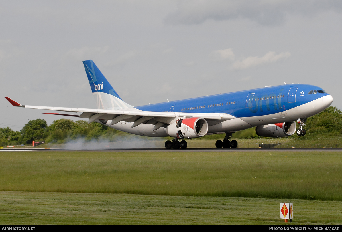 Aircraft Photo of G-WWBB | Airbus A330-243 | BMI - British Midland International | AirHistory.net #22685