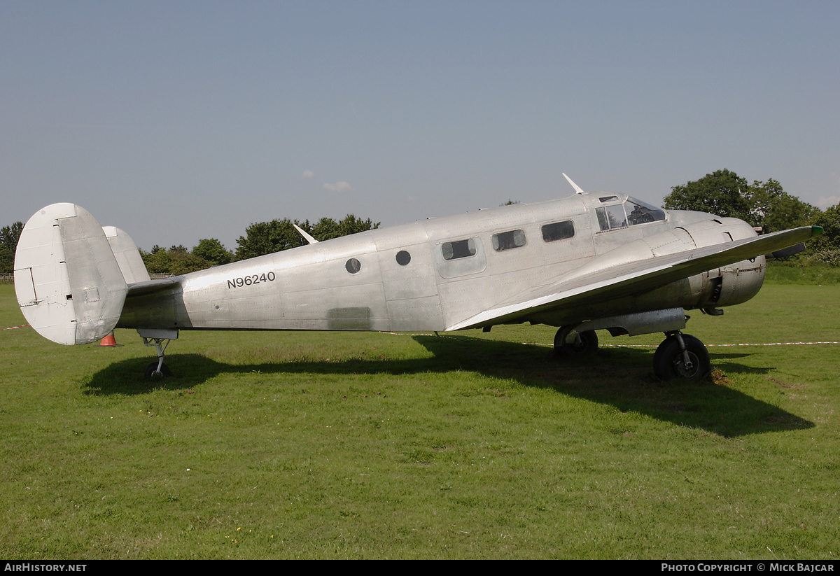 Aircraft Photo of N96240 | Beech D18S | AirHistory.net #22707