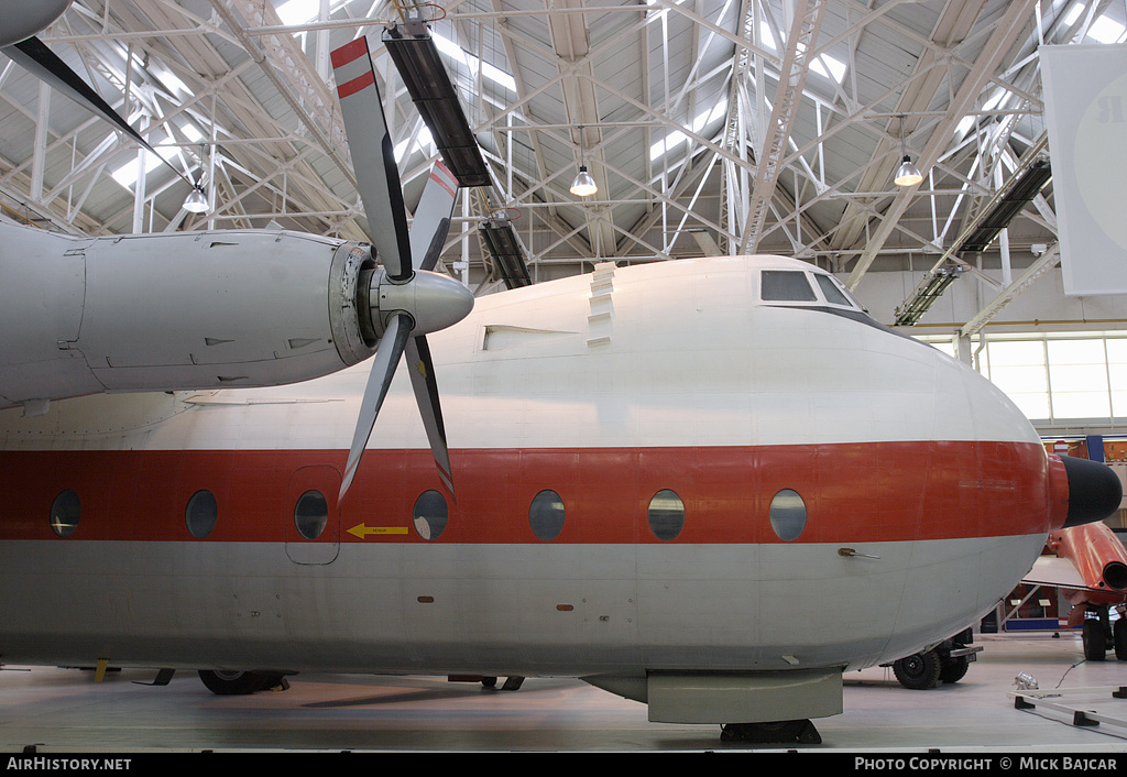 Aircraft Photo of XP411 | Armstrong Whitworth AW-660 Argosy T.1 | UK - Air Force | AirHistory.net #22756