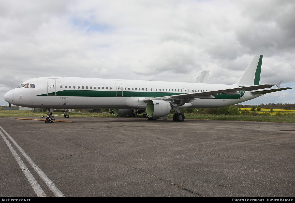 Aircraft Photo of EI-IXF | Airbus A321-112 | AirHistory.net #22836