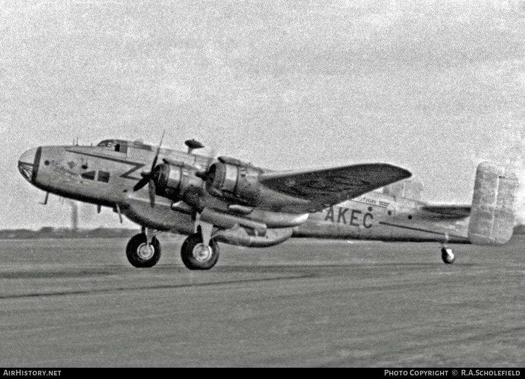 Aircraft Photo of G-AKEC | Handley Page HP-70 Halifax C8 | Lancashire Aircraft Corporation - LAC | AirHistory.net #22861