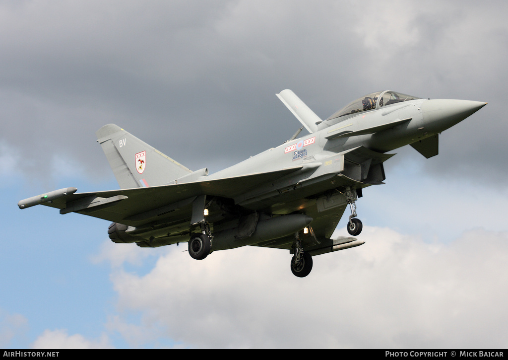Aircraft Photo of ZJ910 | Eurofighter EF-2000 Typhoon F2 | UK - Air Force | AirHistory.net #23007