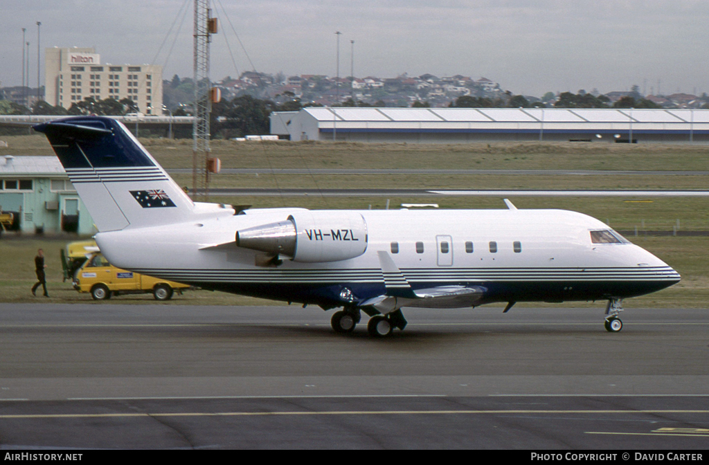 Aircraft Photo of VH-MZL | Canadair Challenger 601 (CL-600-2A12) | AirHistory.net #23074
