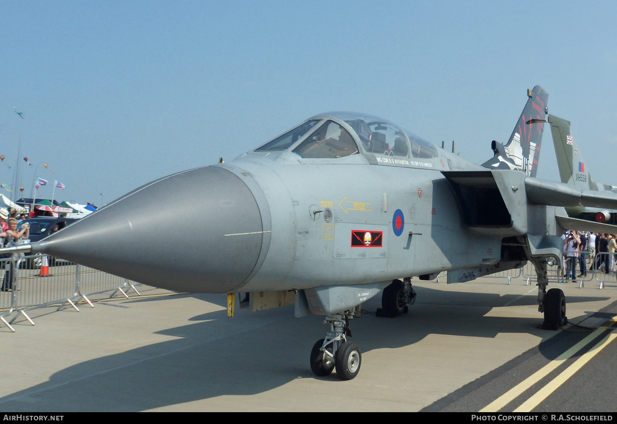 Aircraft Photo of ZA412 | Panavia Tornado GR4 | UK - Air Force | AirHistory.net #23141