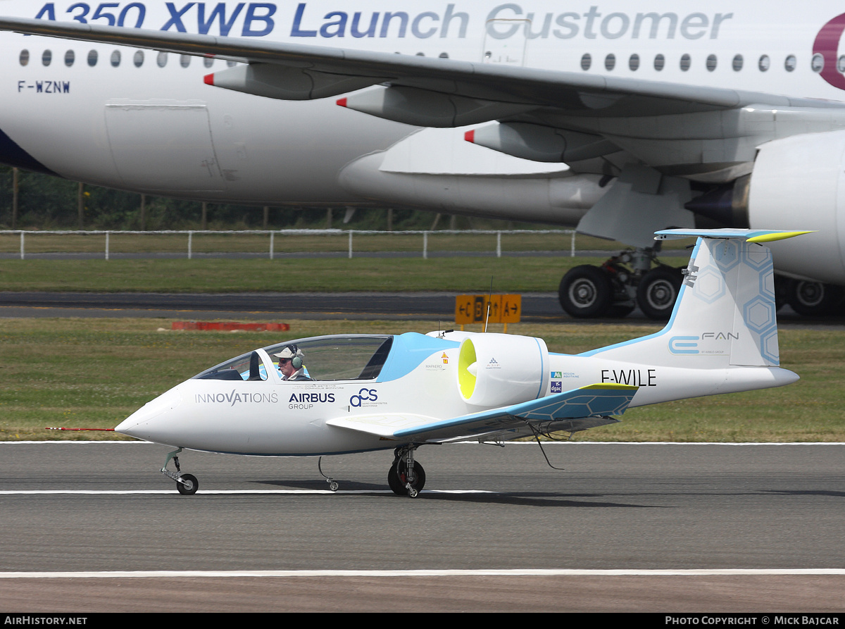 Aircraft Photo of F-WILE | Airbus E-Fan | Airbus | AirHistory.net #23370