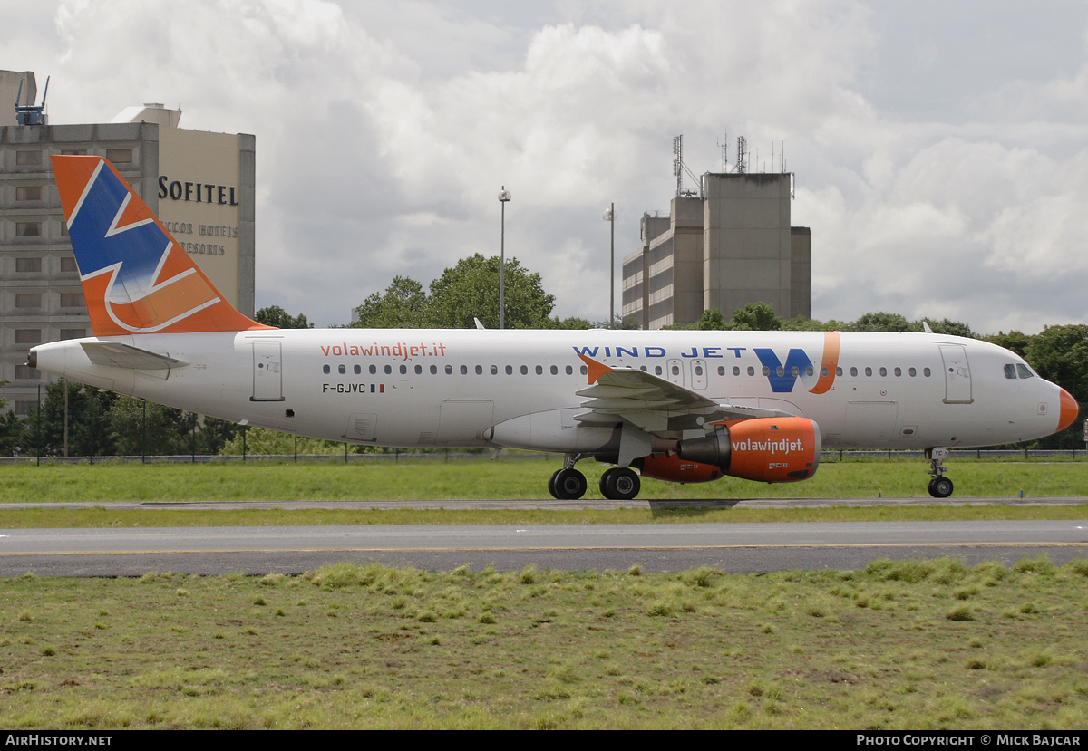 Aircraft Photo of F-GJVC | Airbus A320-211 | Wind Jet | AirHistory.net #23433