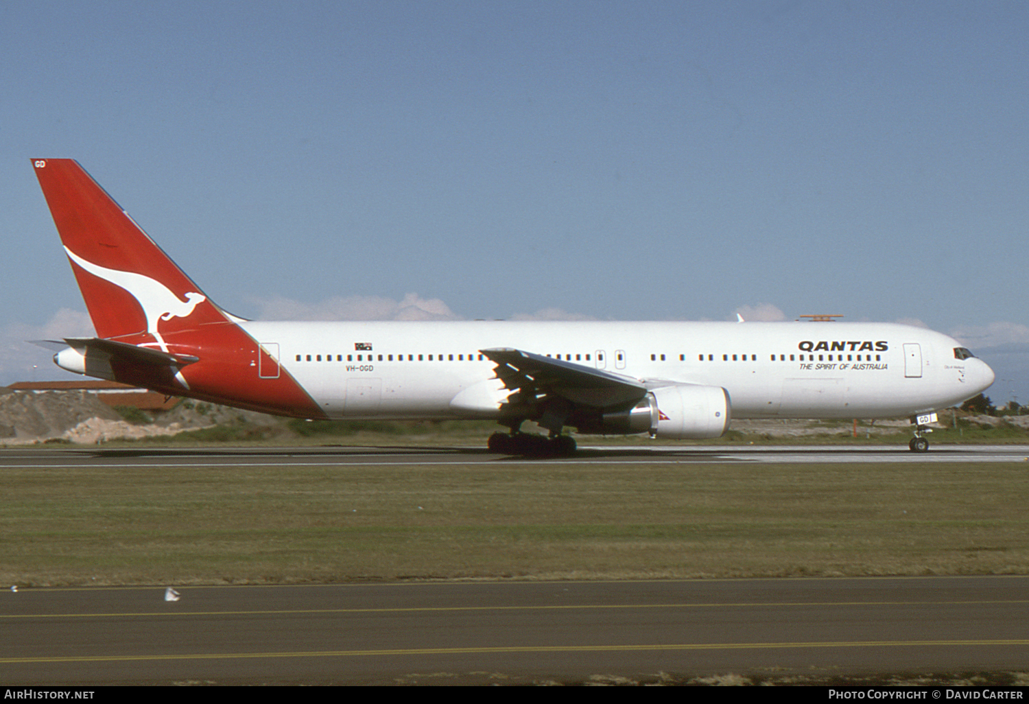 Aircraft Photo of VH-OGD | Boeing 767-338/ER | Qantas | AirHistory.net #23440