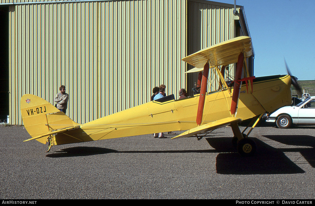 Aircraft Photo of VH-AQJ / VH-OZJ | De Havilland D.H. 82A Tiger Moth | AirHistory.net #23511
