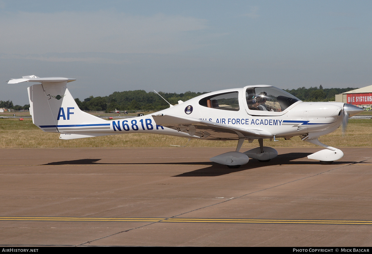 Aircraft Photo of N681BA | Diamond T-52A (DA40) | USA - Air Force | AirHistory.net #23633