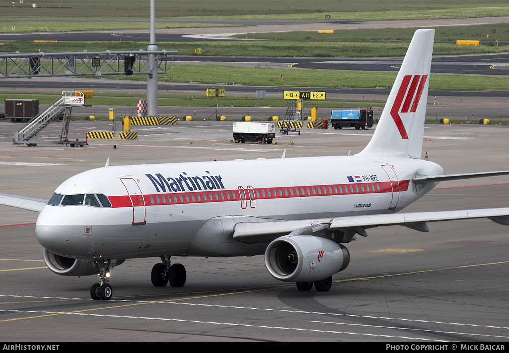 Aircraft Photo of PH-MPE | Airbus A320-232 | Martinair | AirHistory.net #23645