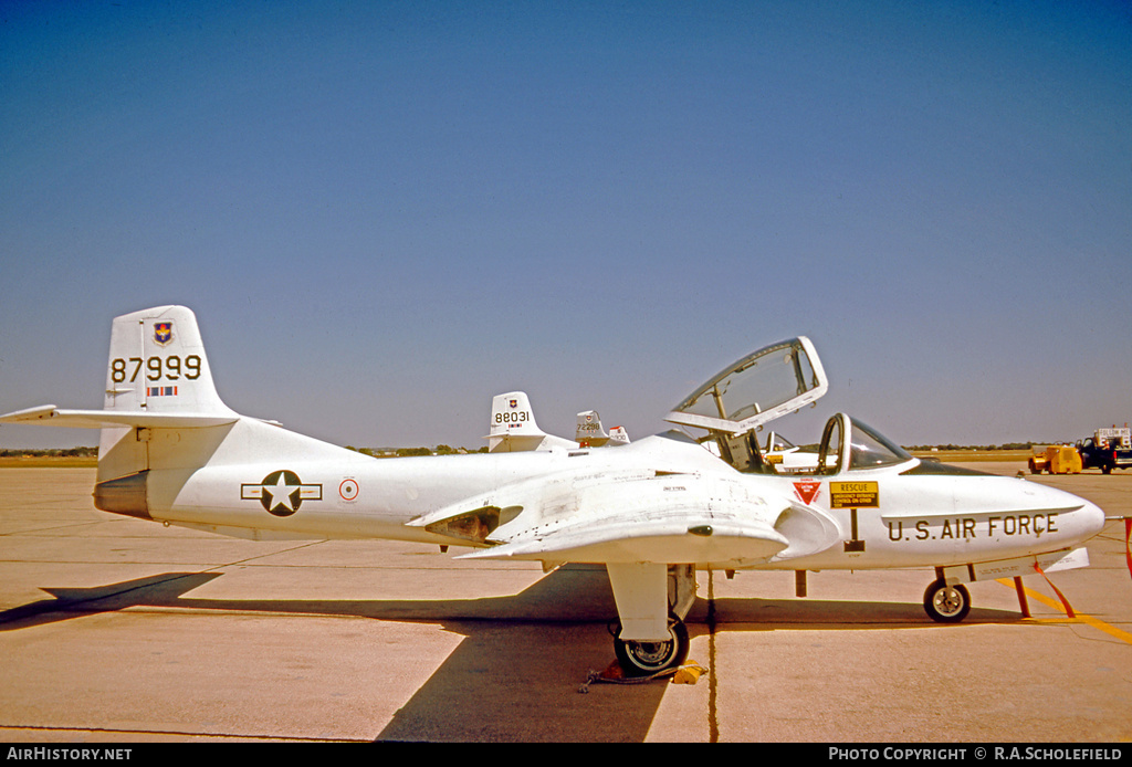 Aircraft Photo of 68-7999 / 87999 | Cessna T-37B Tweety Bird | USA - Air Force | AirHistory.net #23810