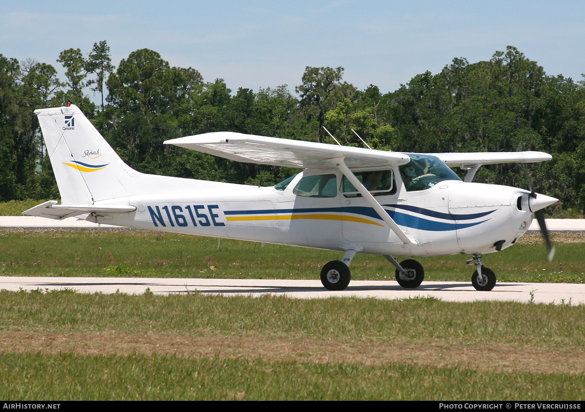 Aircraft Photo of N1615E | Cessna 172N Skyhawk 100 | AirHistory.net #23853