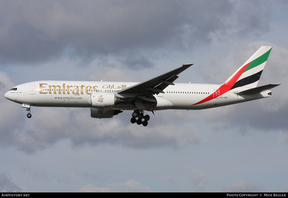 Aircraft Photo of A6-EMI | Boeing 777-21H/ER | Emirates | AirHistory.net #23862