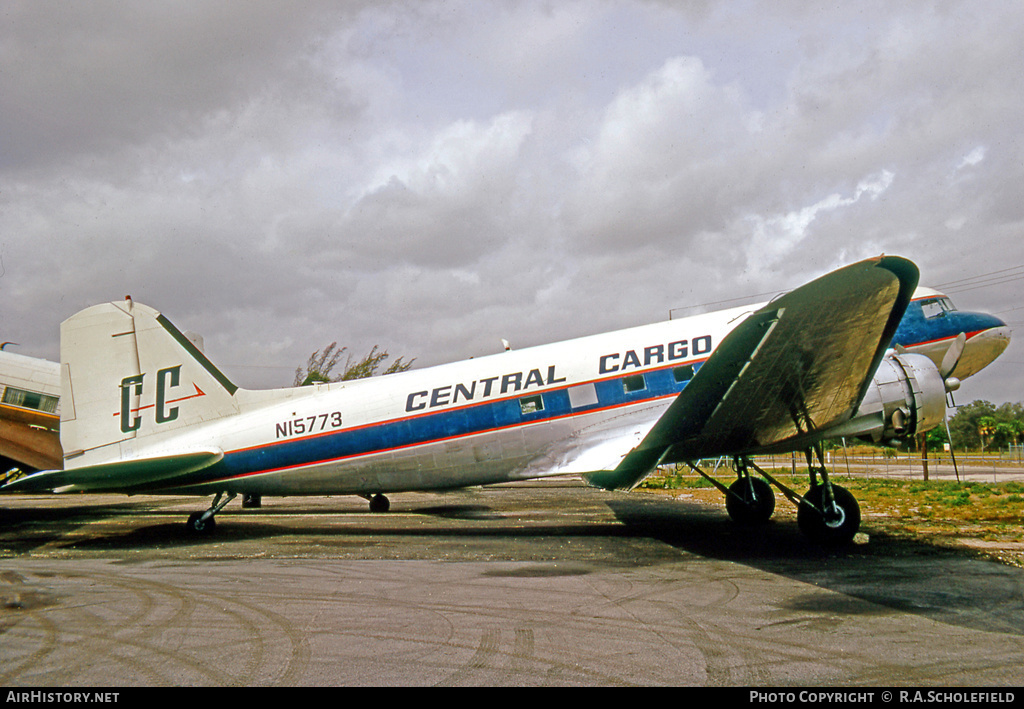 Aircraft Photo of N15773 | Douglas DC-3-455 | Central Cargo | AirHistory.net #23942