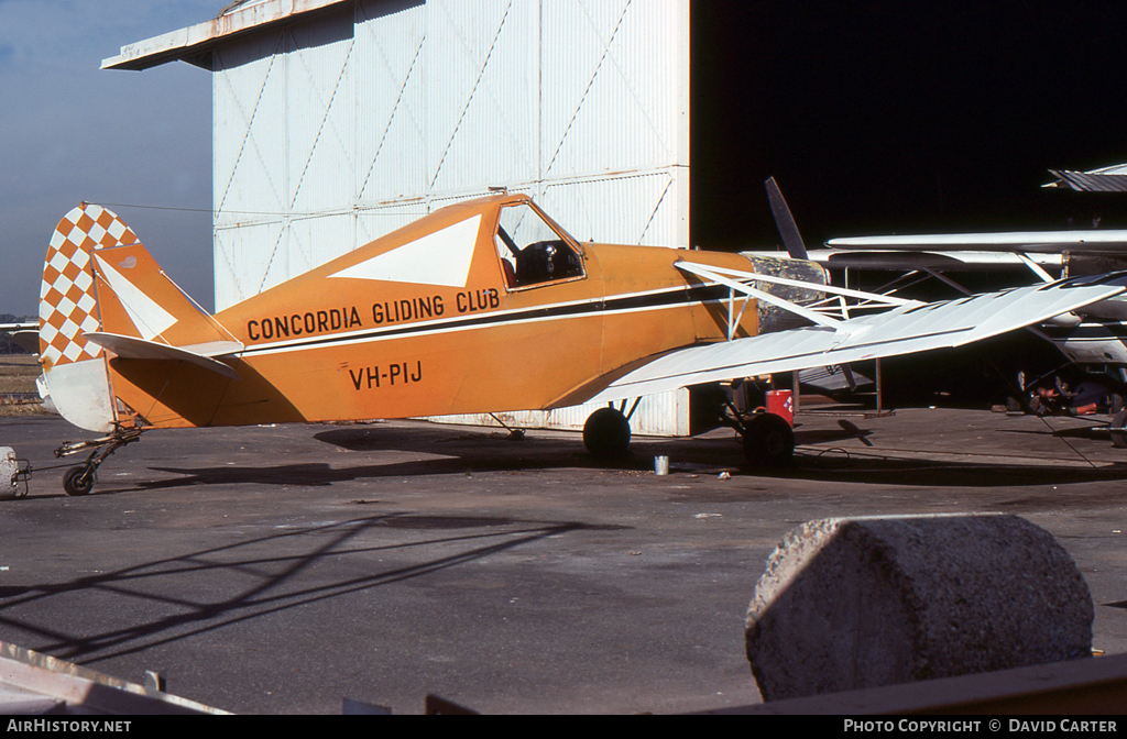 Aircraft Photo of VH-PIJ | Piper PA-25-235 Pawnee 235 A1 | Concordia Gliding Club | AirHistory.net #23982