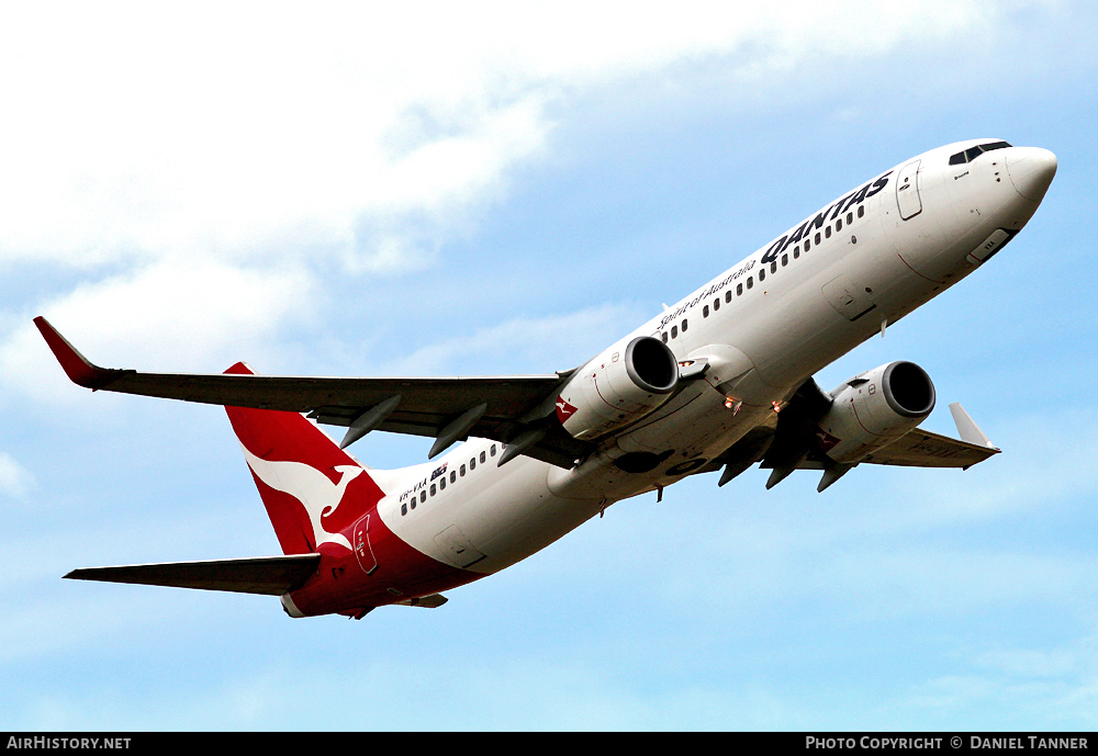 Aircraft Photo of VH-VXA | Boeing 737-838 | Qantas | AirHistory.net #23984