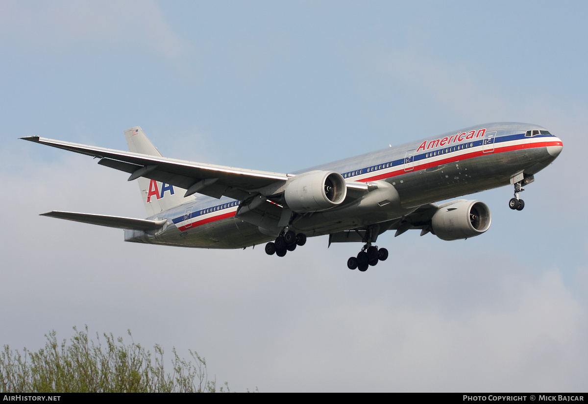 Aircraft Photo of N772AN | Boeing 777-223/ER | American Airlines | AirHistory.net #24180