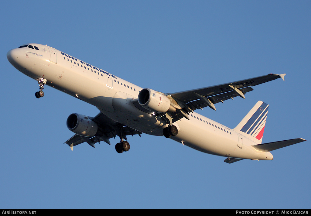 Aircraft Photo of F-GTAP | Airbus A321-211 | Air France | AirHistory.net #24367