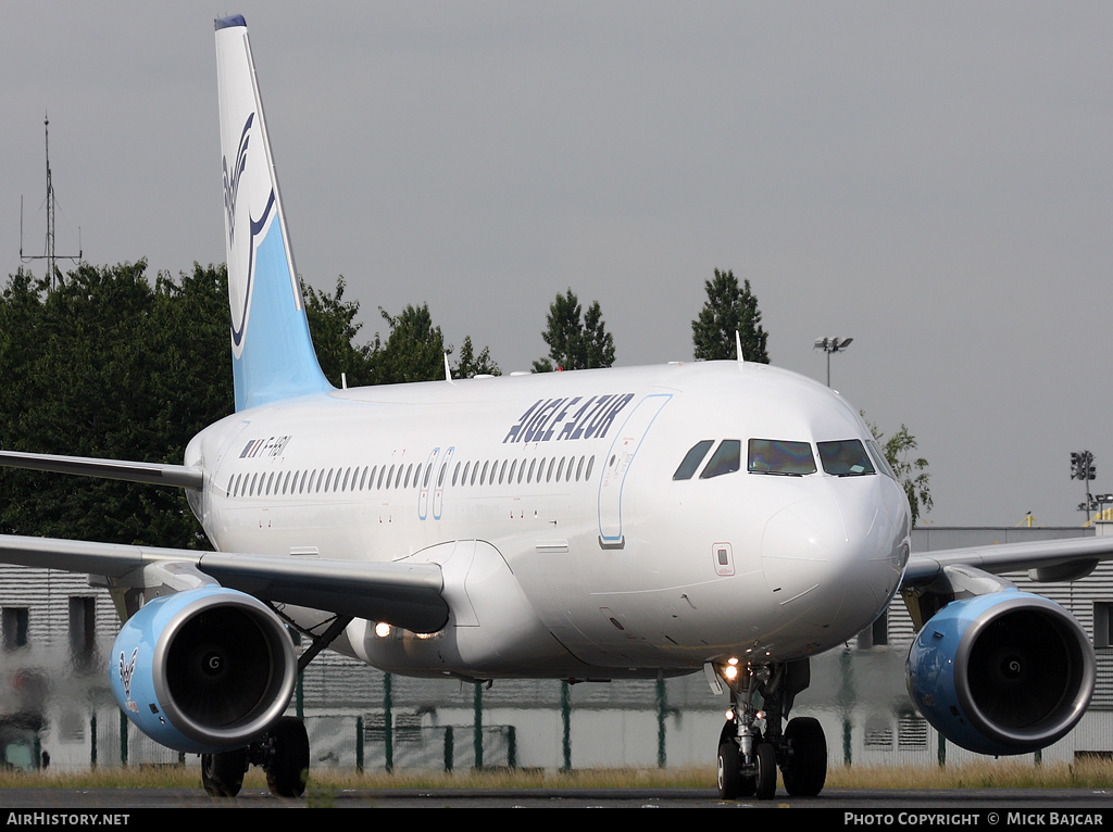 Aircraft Photo of F-HBII | Airbus A320-214 | Aigle Azur | AirHistory.net #24420
