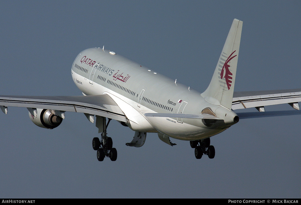 Aircraft Photo of A7-ACA | Airbus A330-203 | Qatar Airways | AirHistory.net #24659