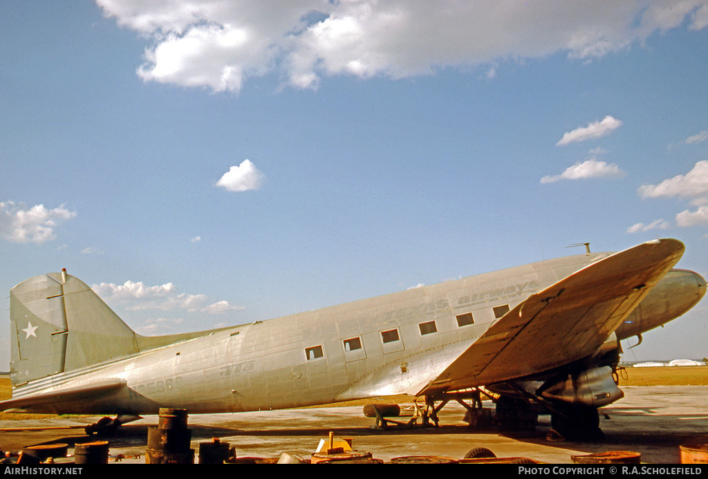 Aircraft Photo of N25668 | Douglas DC-3(A) / Maximizer | AirHistory.net #24764