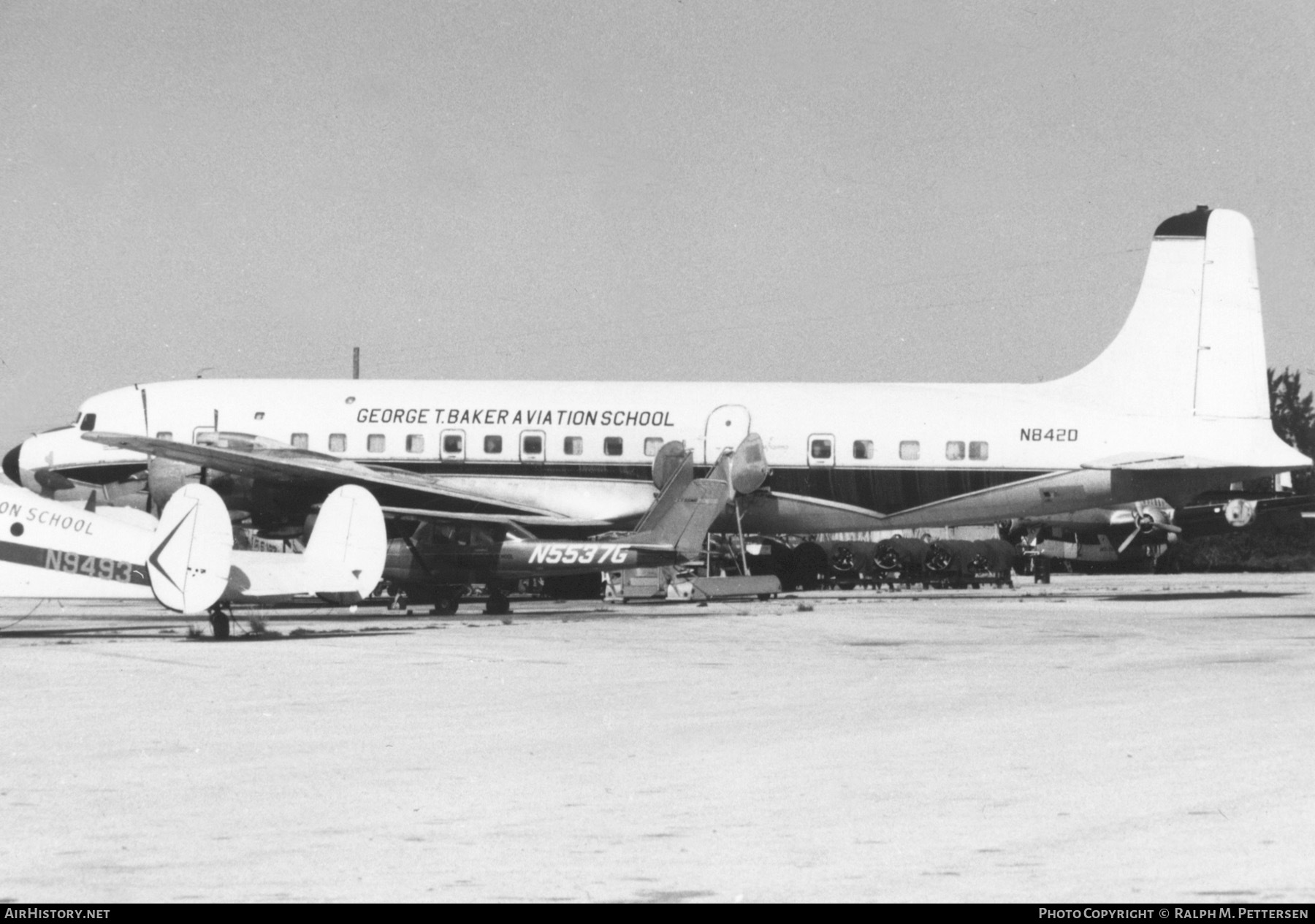 Aircraft Photo of N842D | Douglas DC-7B | George T. Baker Aviation School | AirHistory.net #24796