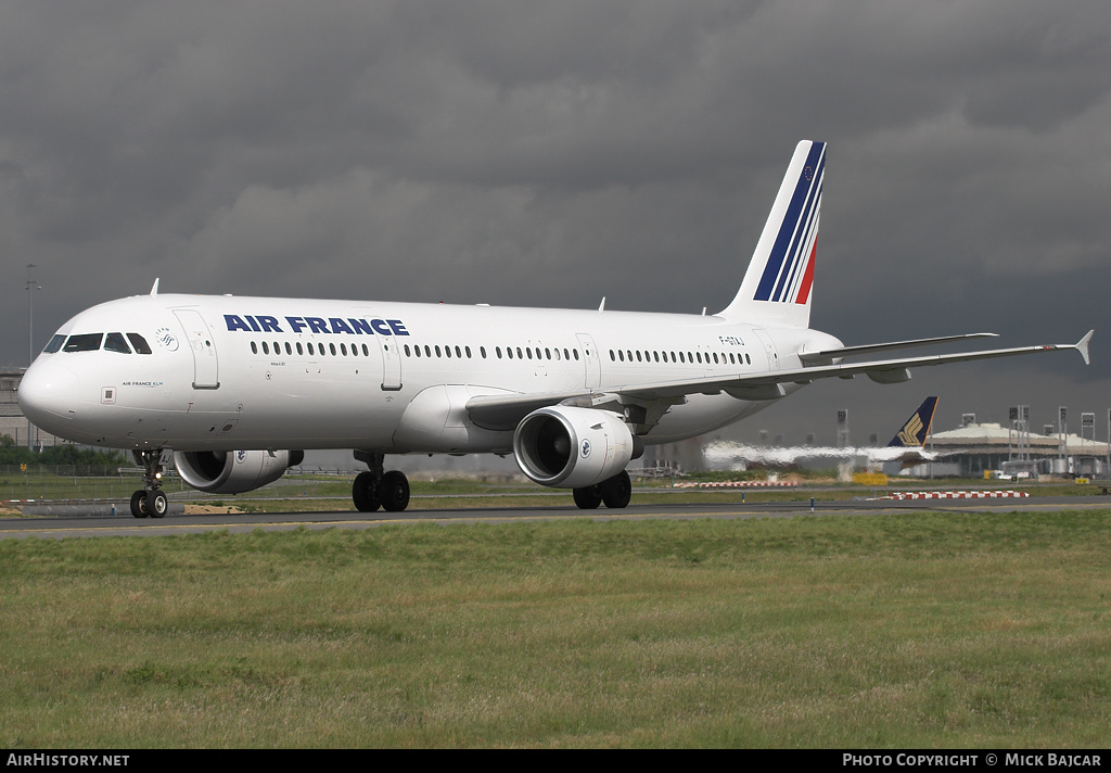 Aircraft Photo of F-GTAJ | Airbus A321-211 | Air France | AirHistory.net #25192