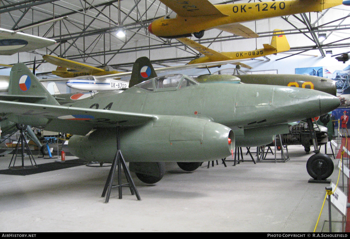 Aircraft Photo of V-34 | Messerschmitt Me-262A (Avia S-92) | Czechoslovakia - Air Force | AirHistory.net #25436