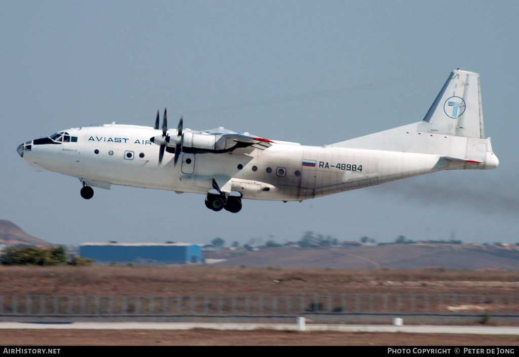 Aircraft Photo of RA-48984 | Antonov An-12B | Aviast Air | AirHistory.net #25563