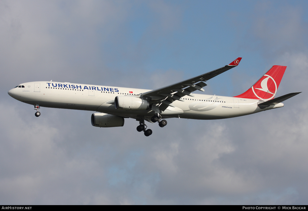 Aircraft Photo of TC-JNJ | Airbus A330-343 | Turkish Airlines | AirHistory.net #25639