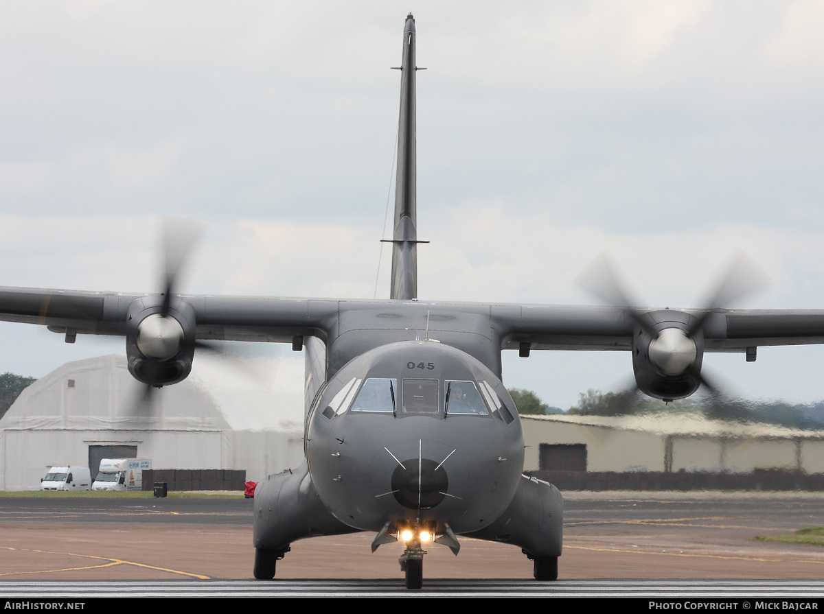 Aircraft Photo of 045 | CASA/IPTN CN235M-200 | France - Air Force | AirHistory.net #25645