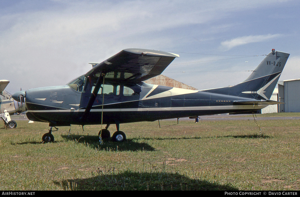 Aircraft Photo of VH-RJS | Cessna 210 | AirHistory.net #25830