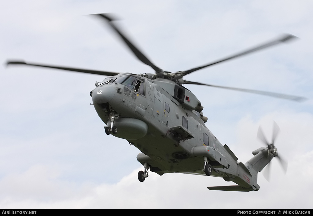 Aircraft Photo of ZH827 | EHI EH101-111 Merlin HM1 | UK - Navy | AirHistory.net #26074