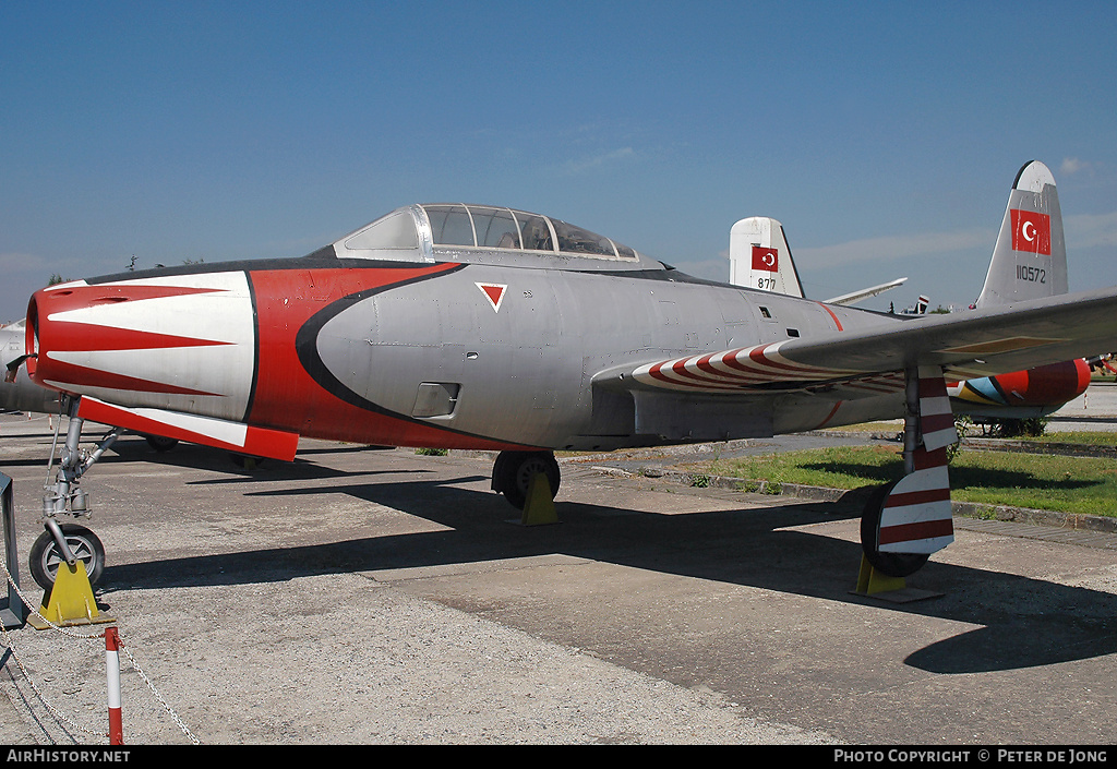 Aircraft Photo of 51-10572 / 110572 | Republic F-84G Thunderjet | Turkey - Air Force | AirHistory.net #26113