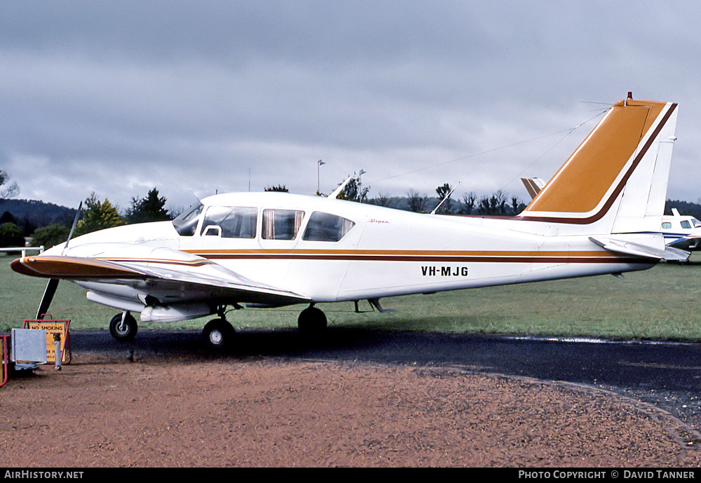 Aircraft Photo of VH-MJG | Piper PA-23-250 Aztec E | AirHistory.net #26128
