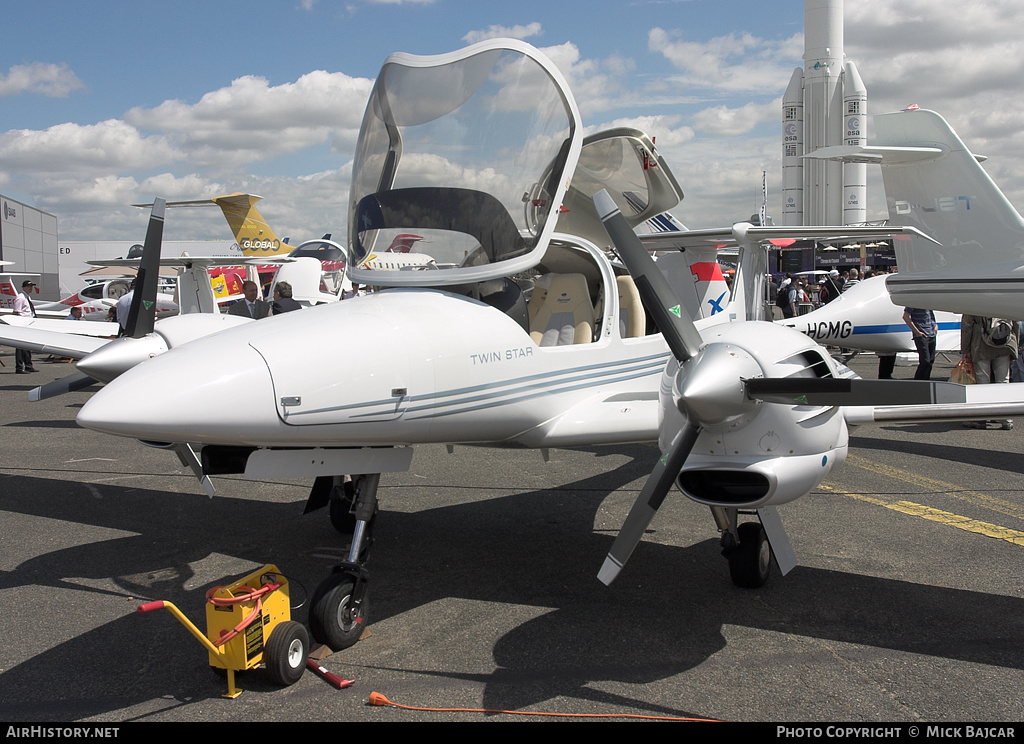 Aircraft Photo of F-HDAG | Diamond DA42 Twin Star | AirHistory.net #26274