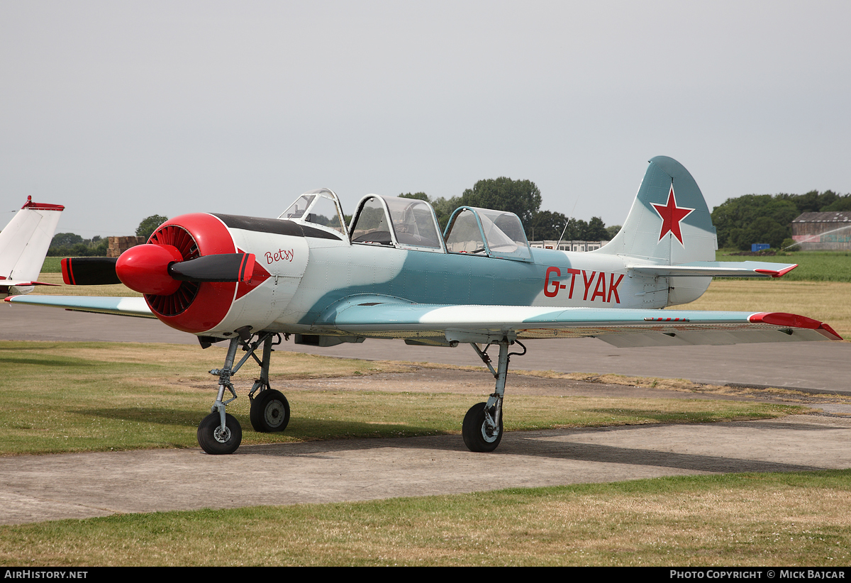 Aircraft Photo of G-TYAK | Yakovlev Yak-52 | Soviet Union - Air Force | AirHistory.net #26343