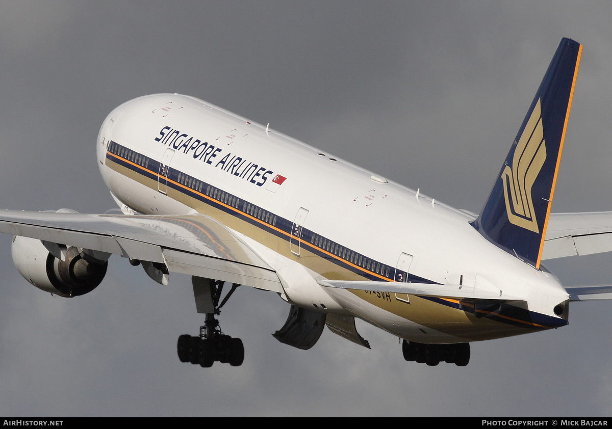 Aircraft Photo of 9V-SVH | Boeing 777-212/ER | Singapore Airlines | AirHistory.net #26432